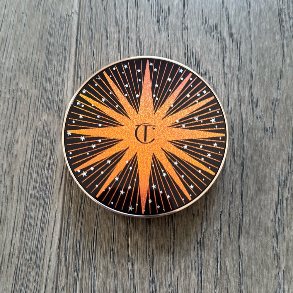 🆕 Charlotte Tilbury Highlighter